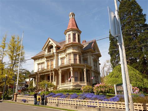 flavel house in astoria oregon.